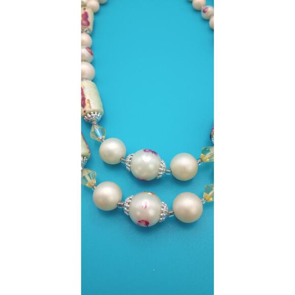 Vintage Double Strand Beaded Choker Necklace Green White Faux Pearl AB Japan - Picture 6 of 11